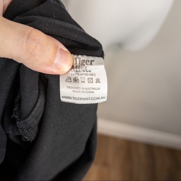 Tiger Mist Black Becca Cutout Mock Neck Crop Top - Size Small - Picture 11 of 12